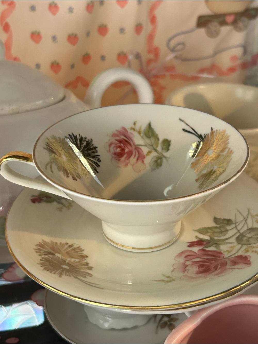 Schwarzenhammer Bavaria Germany Porcelain Teacup & Saucer White with Gold Trim